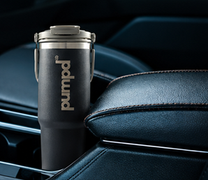 Pumpd Tumbler With Vertical Handle